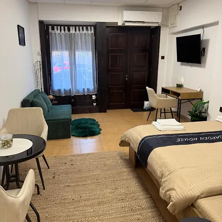 River Garden House 维丁