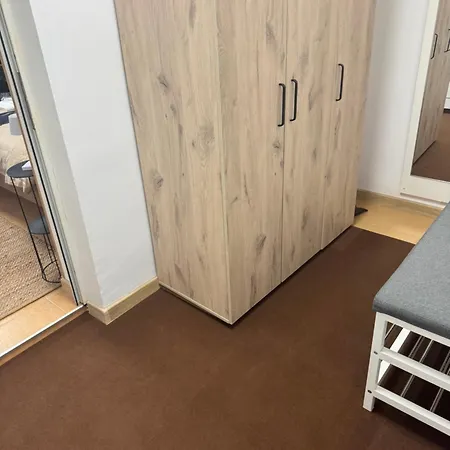 Apartman River Garden House